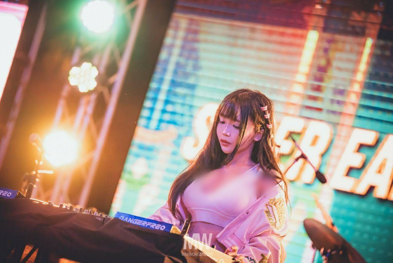 DJ Sakura