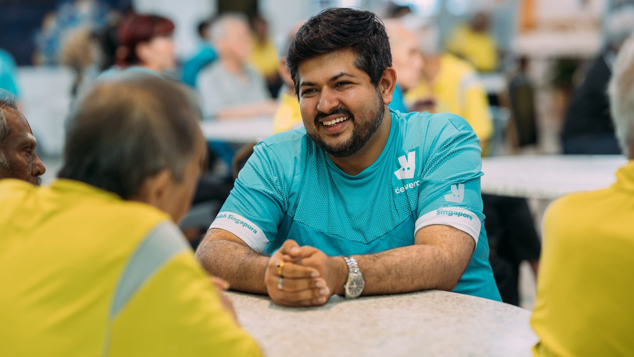 deliveroo singapore spends ramadan with jamiyah home for the aged