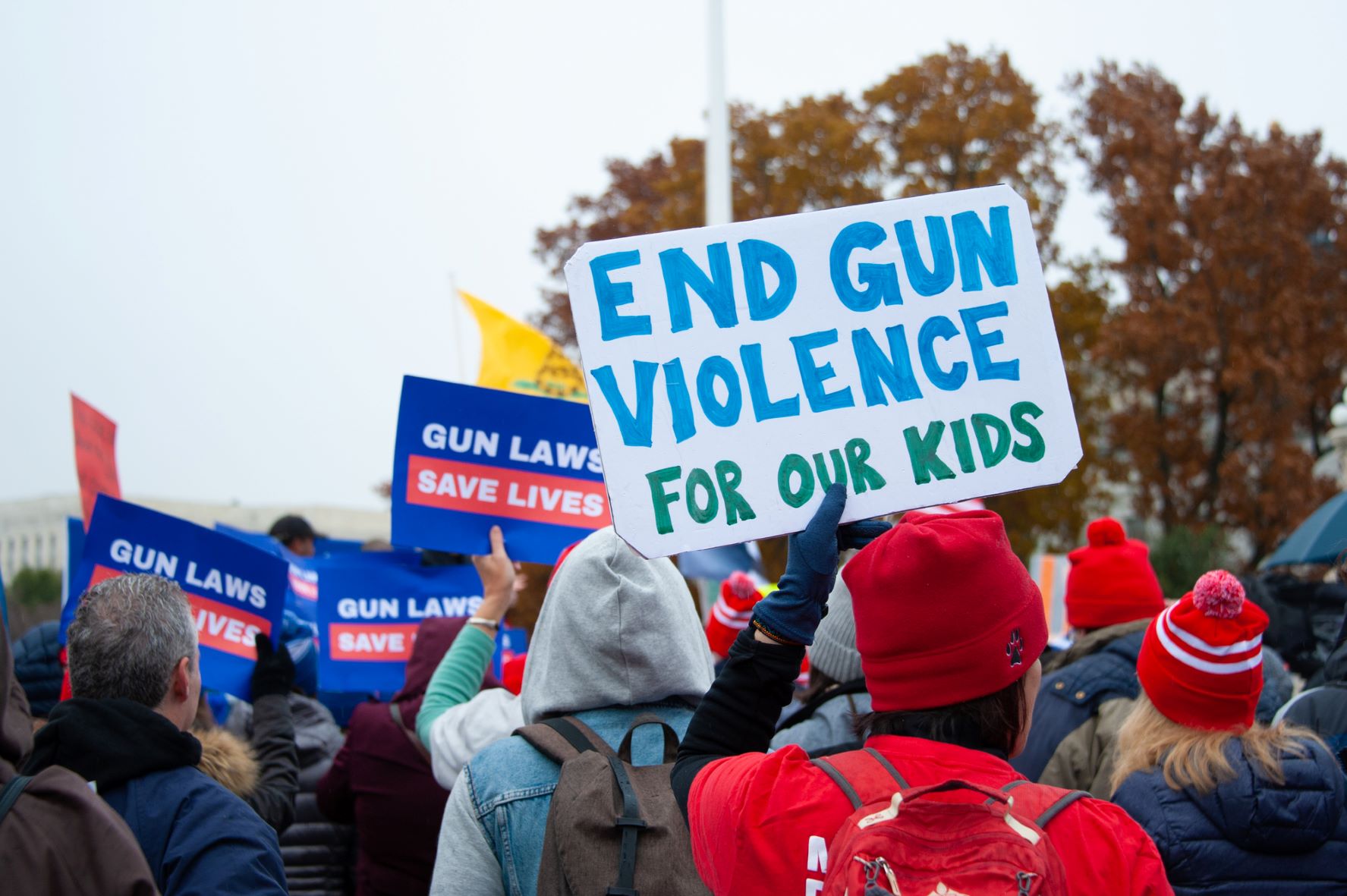 climate-of-fear:-teachers-grapple-with-growing-number-of-school-shootings